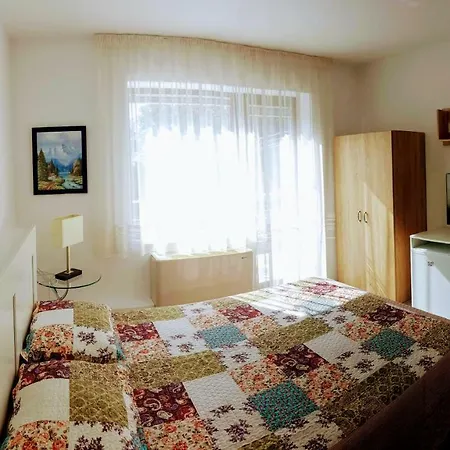 Sanitas 게스트하우스 테기르기올